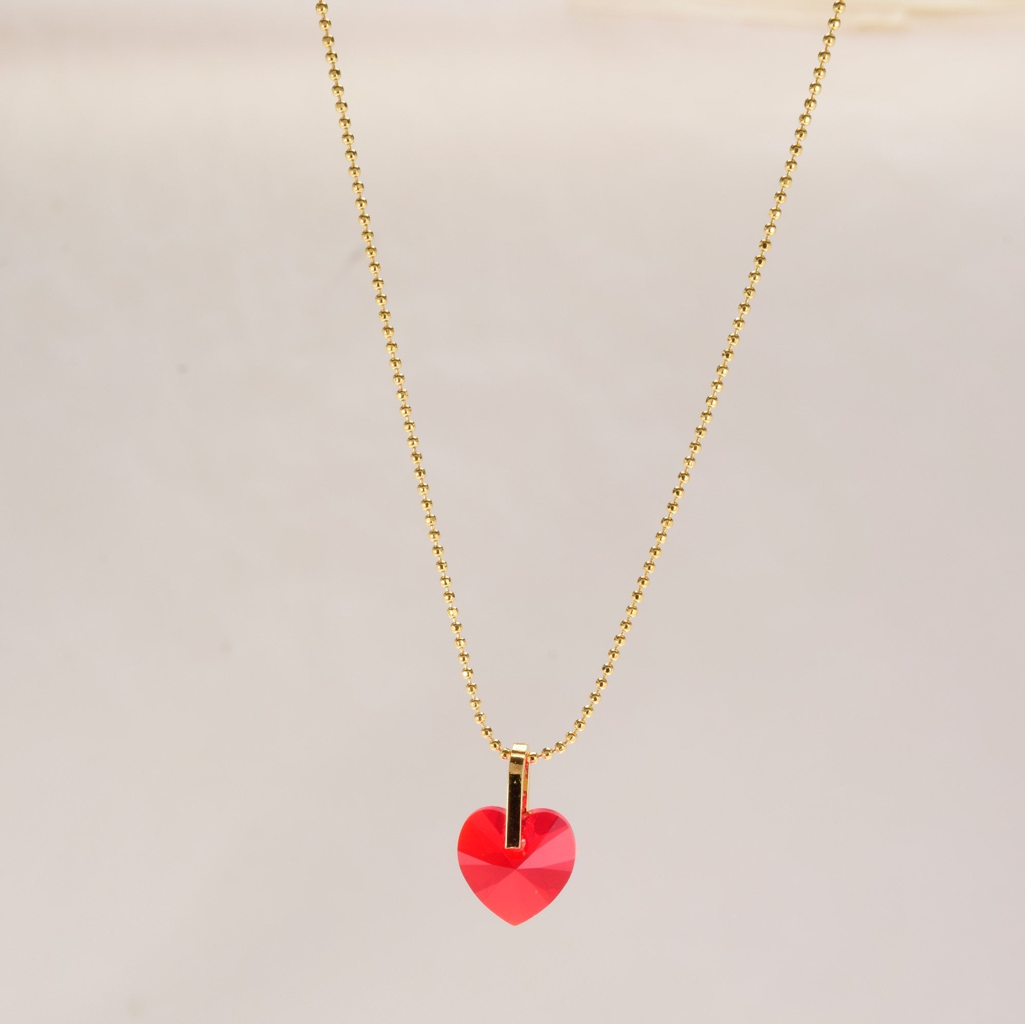 Collar-Corazon-de-Cristal-rojo Capiro