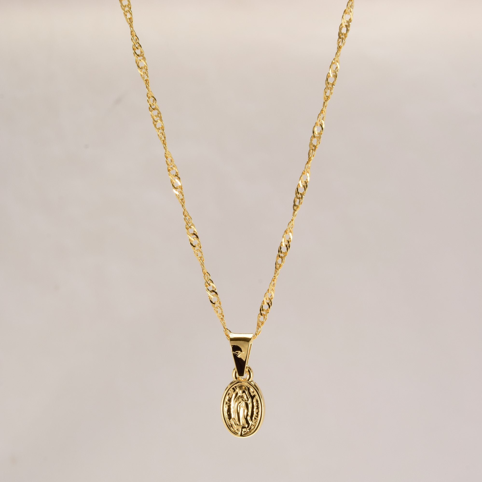 Collar-Virgencita Capiro