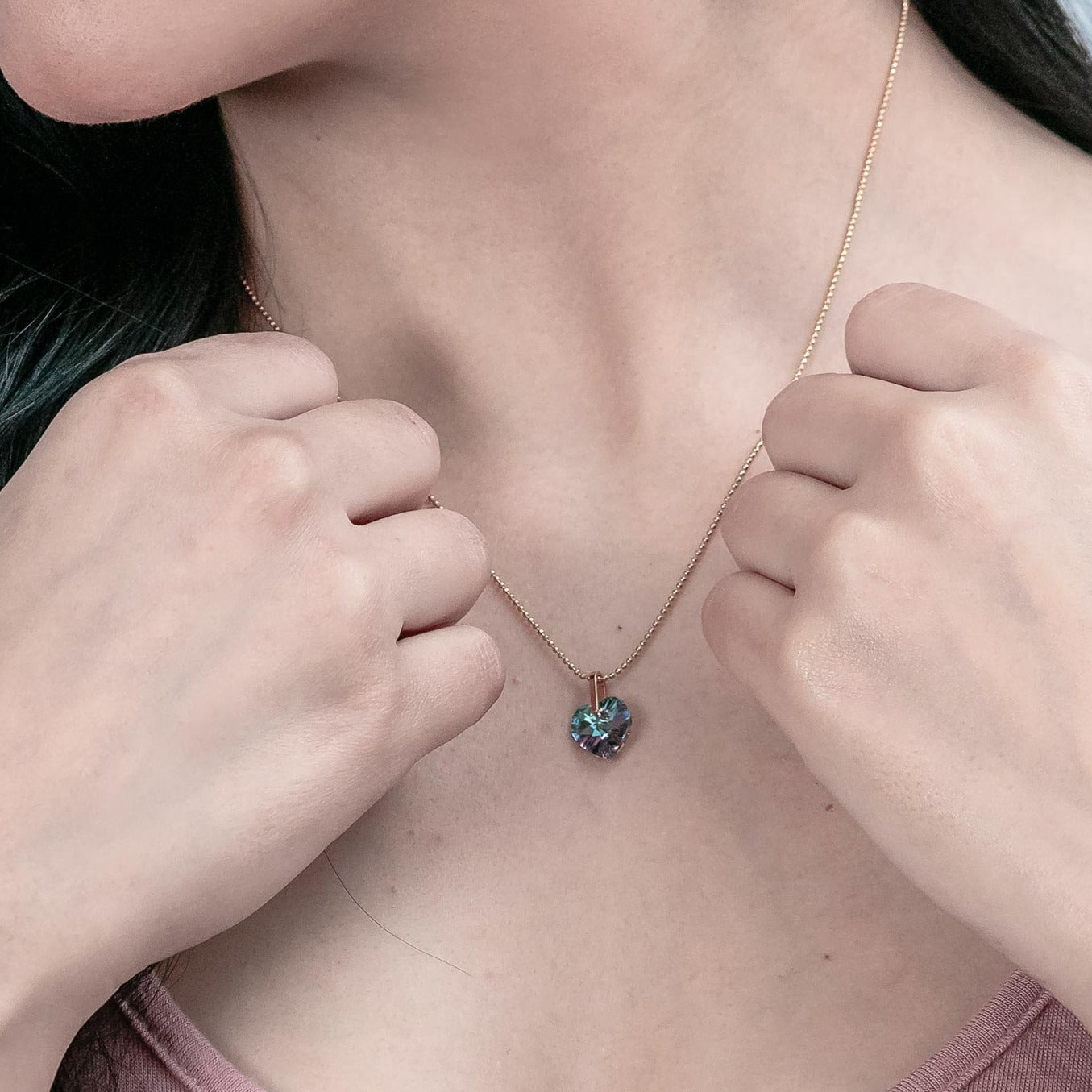 Collar Corazón de Crystal Rainbow